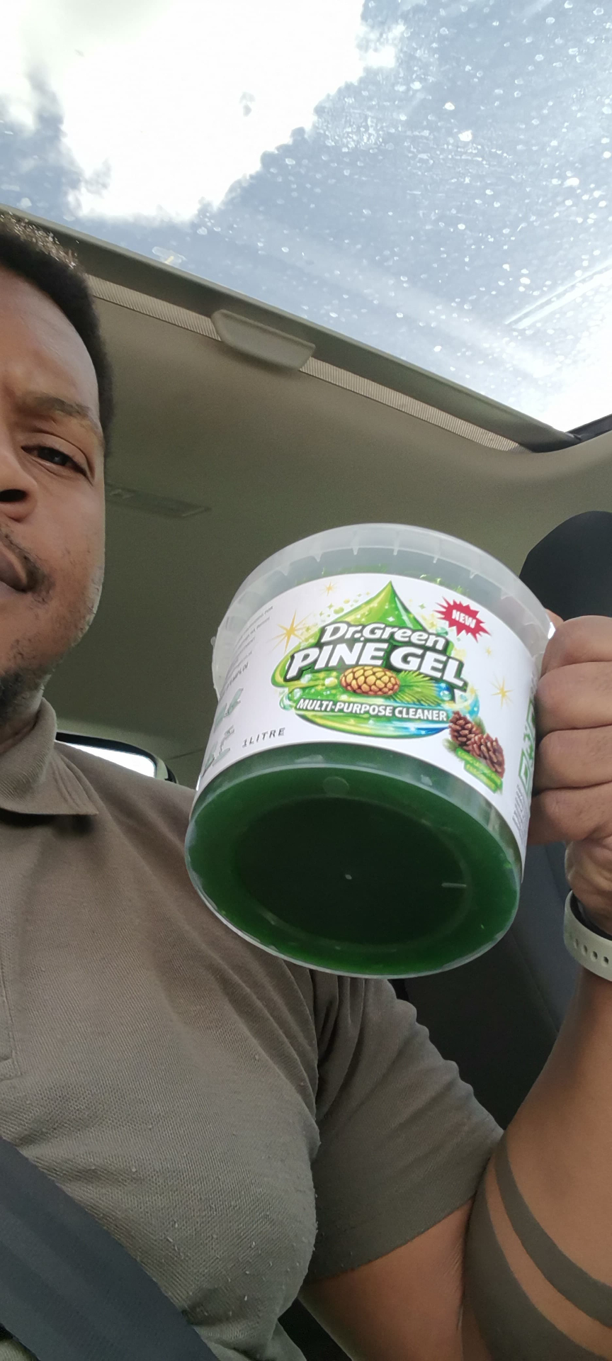 Dr Green Pine Gel rich green formula